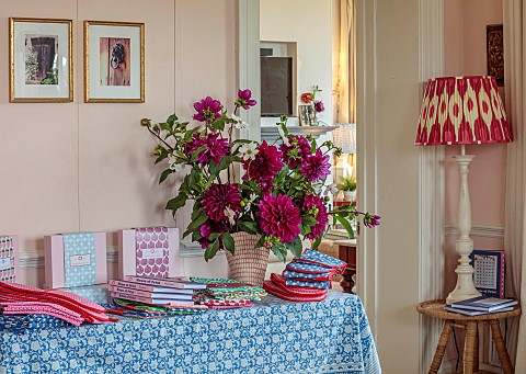 ASHBROOK_HOUSE_NORTHAMPTONSHIRE_MOLLY_MAHON_PRODUCTS_ON_TABLE