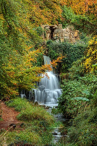 BOWOOD_HOUSE__GARDENS_WILTSHIRE_THE_CASCADE_AUTUMN_FALL_WATER_WATERFALL