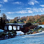 AUTUMN COLOUR AND FROST BESIDE THE LAKE AT STOURHEAD LANDSCAPE GARDEN  WILTSHIRE