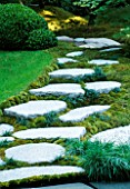 CHELSEA FLOWER SHOW 2004: JAPANESE GARDEN BY THE JAPANESE GARDEN SOCIETY. STEPPING STONES AND MOSS