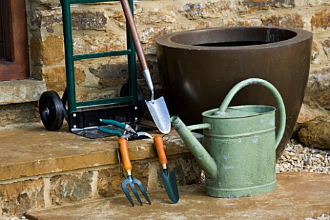 TOOLS_FOR_PLANTING_CONTAINERS__SECATEURS_TROWEL__FORK__TROLLEY