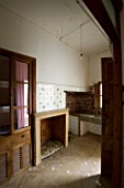 SUITE.DO. OLD BUILDING IN SANTANYI  MALLORCA