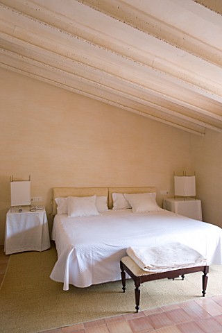 SON_BERNADINET_HOTEL__NEAR_CAMPOS__MALLORCA__SPAIN_BEDROOM