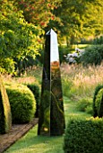 DAVID HARBER SUNDIALS: STAINLESS STEEL OBELISK SUNDIAL AT PETTIFERS  OXFORDSHIRE  IN THE PARTERRE