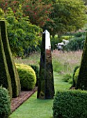 DAVID HARBER SUNDIALS: STAINLESS STEEL OBELISK AT PETTIFERS  OXFORDSHIRE  IN THE PARTERRE