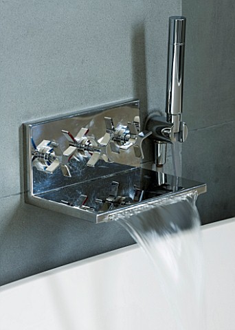 TANIA_LAURIE__LONDON_STYLISH__CONTEMPORARY_WALL_MOUNTED_CHROME_TAP