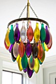 ARCHITECT CHRIS DYSONS HOUSE: THE LIVING ROOM - CHANDELIER WITH COLOURED GLASS