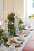 BRUERN COTTAGES  OXFORDSHIRE: CHRISTMAS - THE DINING TABLE WITH CANDLES