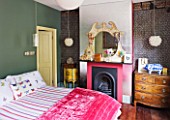 CHANTAL COADY HOUSE  LONDON: THE MAIN BEDROOM - FIREPLACE  MIRROR