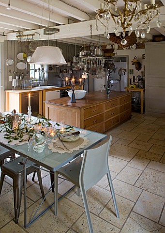 ROQUELIN__LOIRE_VALLEY__FRANCE_ROQUELIN__LOIRE_VALLEY__FRANCE_KITCHEN_ZINC_TOP_DINING_TABLE_WITH_PAI