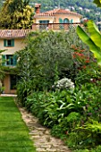 VILLA FORT FRANCE  GRASSE  FRANCE: THE FRONT GARDEN WITH GRASS PATH AND VILLA