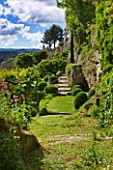LA CARMEJANE, FRANCE: LUBERON, PROVENCE, FRENCH, COUNTRY, GARDEN, GRASS, TERRACE, PATH, CLIPPED, TOPIARY, BALLS, STEPS