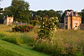 EASTON WALLED GARDENS  LINCOLNSHIRE: