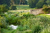 EASTON WALLED GARDENS  LINCOLNSHIRE: