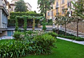 PRIVATE GARDEN  ITALY  DESIGNED BY STUDIO GPT
