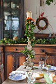COMMON FARM FLOWERS. SOMERSET: GARLANDS  WREATHS AND TABLE ARRANGEMENTS ALL MADE FROM BRITISH GROWN FLOWERS AND FOLIAGE IN THE WORKSHOP.