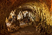 PAINSHILL PARK, SURREY: THE CRYSTAL GROTTO - CLASSIC, OOLITIC LIMESTONE, STALACTITES, MYSTERY, LANDSCAPE GARDEN, ORNAMENT