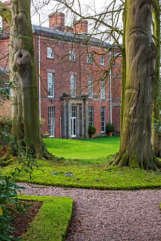 RODE_HALL_AND_GARDENS_CHESHIRE_THE_HALL_WITH_LAWN_AND_TREES