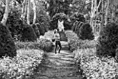 BLACK AND WHITE PHOTOGRAPH OF GARDEN WRITER AND BLOGGER ANNETTE WARREN, AT BRYANS GROUND, HEREFORDSHIRE