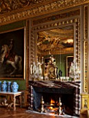VAUX LE VICOMTE, FRANCE: CHRISTMAS - THE KINGS BEDCHAMBER - BAROQUE CEILING BY LE BRUN, WINTER, FIRE, MARBLE, FIREPLACE, MIRROR