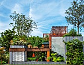 CHELSEA FLOWER SHOW 2017: CITY LIVING GARDEN DESIGNED BY KATE GOULD. CONTEMPORARY, SMALL, FORMAL, URBAN, ROOF, GREEN, LIVING, WALL, MODERN, TOWN, FOLIAGE, LEVELS