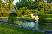 ASTHALL MANOR, OXFORDSHIRE: SWIMMING POOL, WATER, WATERLILIES, SUMMER, ENGLISH, COUNTRY, GARDEN