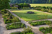THE WALLED GARDEN AT COWDRAY, WEST SUSSEX: VIEW OVER LAWN AND STONE FOUNTAIN. BORDERS, GREEN, ENGLISH, COUNTRY, GARDEN