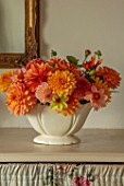 FLOWERS FROM THE FARM, MARBURY HALL, DESIGNER SOFIE PATON-SMITH: FLOWER ROOM - CONSTANCE SPRY VASES WITH DAHLIAS. CUT FLOWERS, CUTTING, DISPLAYS