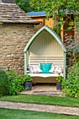 ADAMS POOL, GLOUCESTERSHIRE: COVERED SEAT, BENCH, CUSHIONS, PLACE TO SIT, WALLS, SEATING