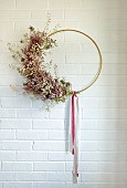 BEX PARTRIDGE, BOTANICAL TALES: HAND CRAFTED WREATH, AIR DRIED FLOWERS, METAL, CONTEMPORARY, STATICE, LIMONIUM SINUATUM, WHITE WALL