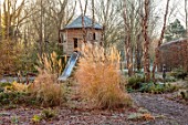 THE OLD RECTORY, QUINTON, NORTHAMPTONSHIRE: DESIGNER ANOUSHKA FEILER: GRASSES, FROST, WINTER, GARDEN, ENGLISH, COUNTRY, JANUARY, TREE HOUSE, TREEHOUSES, BIRCHES, PATHS