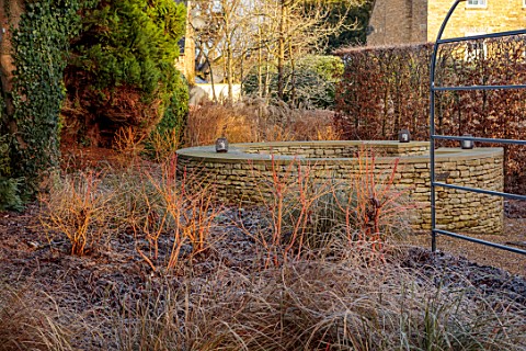 THE_OLD_RECTORY_QUINTON_NORTHAMPTONSHIRE_DESIGNER_ANOUSHKA_FEILER_FROST_FROSTY_WINTER_JANUARY_ORANGE