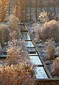 THE OLD RECTORY, QUINTON, NORTHAMPTONSHIRE: DESIGNER ANOUSHKA FEILER: GRASSES, FROST, WINTER, JANUARY, RILL, WATER