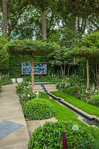CHELSEA_2022_PERENNIAL_GARDEN_BY_RICHARD_MIERS