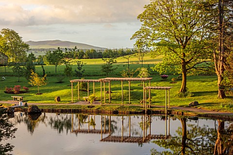 COWDEN_JAPANESE_GARDEN_SCOTLAND_THE_LOCH_LAKE_PATH_LAWNS_TREES_REFLECTIONS
