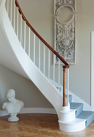 PRIVATE_GARDEN_DEDHAM_VALE_SUFFOLK_CURVED_STAIRCASE_ROCOCO_STONE_FRIEZE_STONE_BUST_OF_ANTONIUS