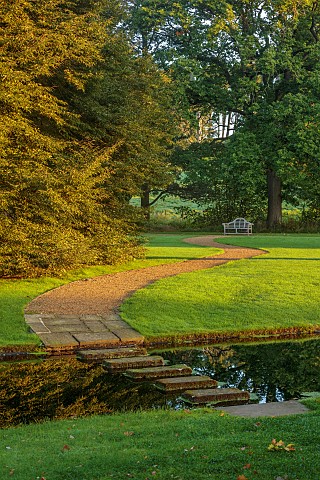 GRANTLEY_HALL_YORKSHIRE_LAWN_STEPPING_STONES_WATER_PATH_PATHS_SEPTEMBER