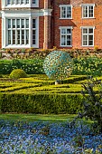 HELMINGHAM HALL, SUFFOLK: DAVID HARBER SUNDIAL