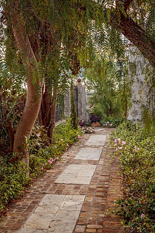 KOULOURA_CORFU_GREECE_DESIGNER_PAUL_BANGAY_PATH_BESIDE_VILLA