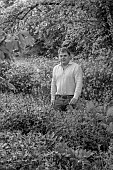 SILVER STREET FARM, DEVON: MAY, SPRING, COUNTRY, GARDEN,