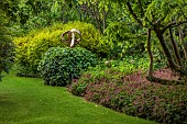 THE MANOR HOUSE, BLEDLOW, BUCKINGHAMSHIRE: MAY, SCULPTURE IMMORTALITY BY JOHN ROBINSON, GERANIUM MACRORRHIZUM