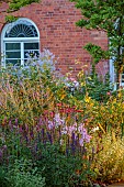 MORTON HALL GARDENS, WORCESTERSHIRE: SOUTH GARDEN, JULY, BORDER, SALVIA CARADONNA, ECHINACEA MORTON HALL, SIDALCEA ELSIE HEUGH, PERENNIALS