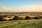 ROCKINGHAM CASTLE, NORTHAMPTONSHIRE: SUNRISE - VIEW OF COUNTRYSIDE AT SUNRISE, BORROWED LANDSCAPE