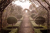 WOLLERTON OLD HALL, SHROPSHIRE: NOVEMBER, FROST, WINTER, THE LONG WALK, PATHS, BOX HEDGES, HEDGING, CLIPPED TOPIARY,