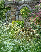 THE OLD RECTORY WRESTLINGWORTH, BEDFORDSHIRE: SPRING, MAY, FOLLY, COW PARSLEY AND HONEYSUCKLE, LONICERA