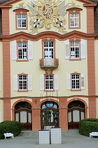 THE_WEST_GABLE_OF_THE_CASTLE_AT_MAINAU