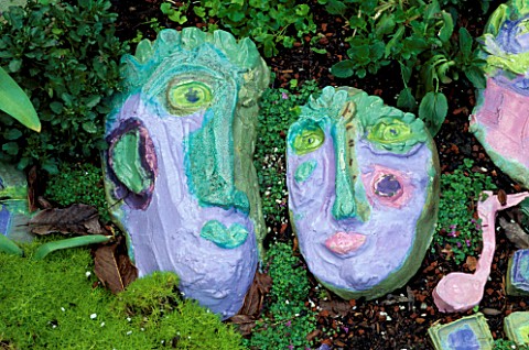 BRIGHTLY_PAINTED_CERAMIC_HEADS_DESIGN_BY_KEEYLA_MEADOWS_SAN_FRANCISCO