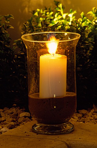 STORM_LANTERN_WITHG_CANDLE_DEVELOPMENT_BY_CANDY_BROTHERS_LIGHTING_BY_LIGHTING_DESIGN_INTERNATIONAL
