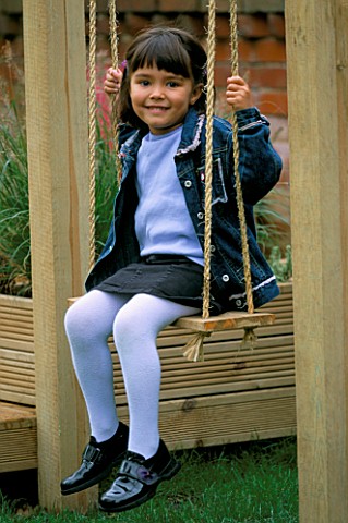 JESSICA_ON_A_SWING