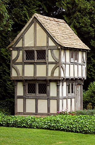 BIRTSMORTON_COURT__WORCESTERSHIRE_THE_VICTORIAN_WENDY_HOUSE_ON_THE_MAIN_LAWN
